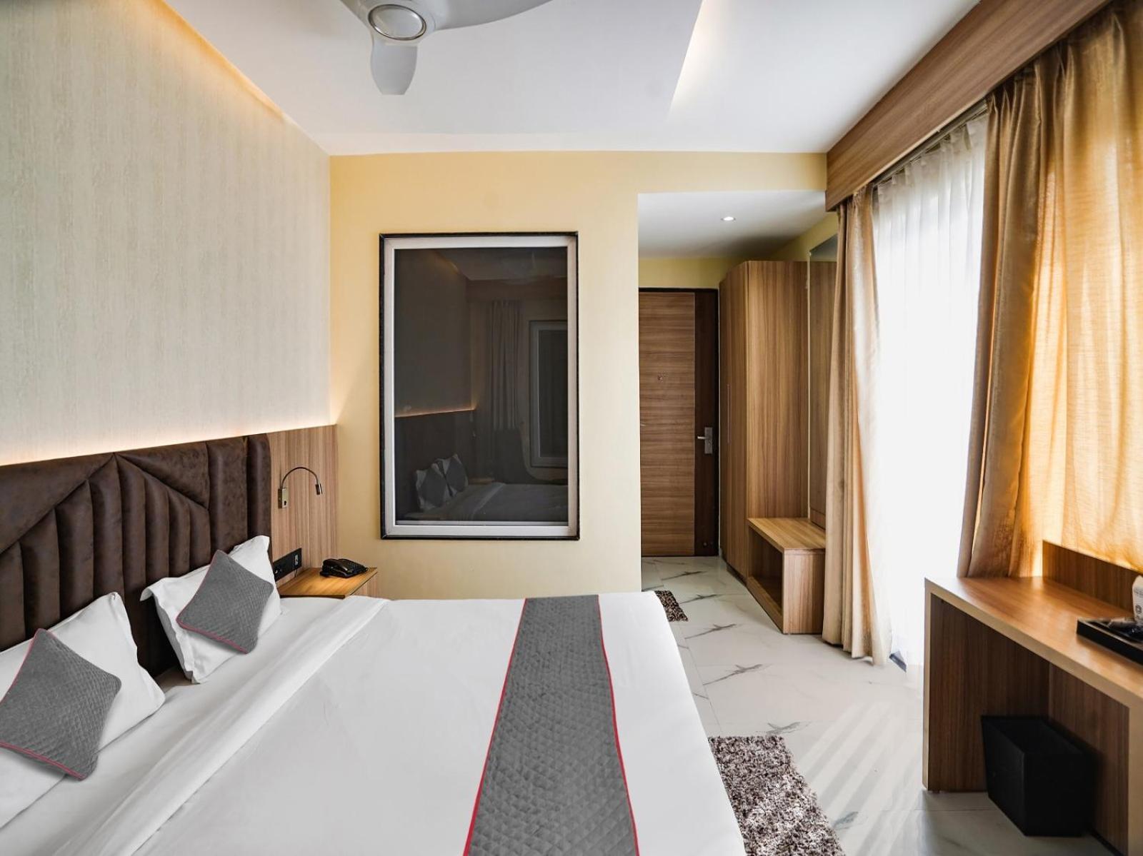 Hotel New Tela Plaza Near Igi Airport Delhi New Delhi
