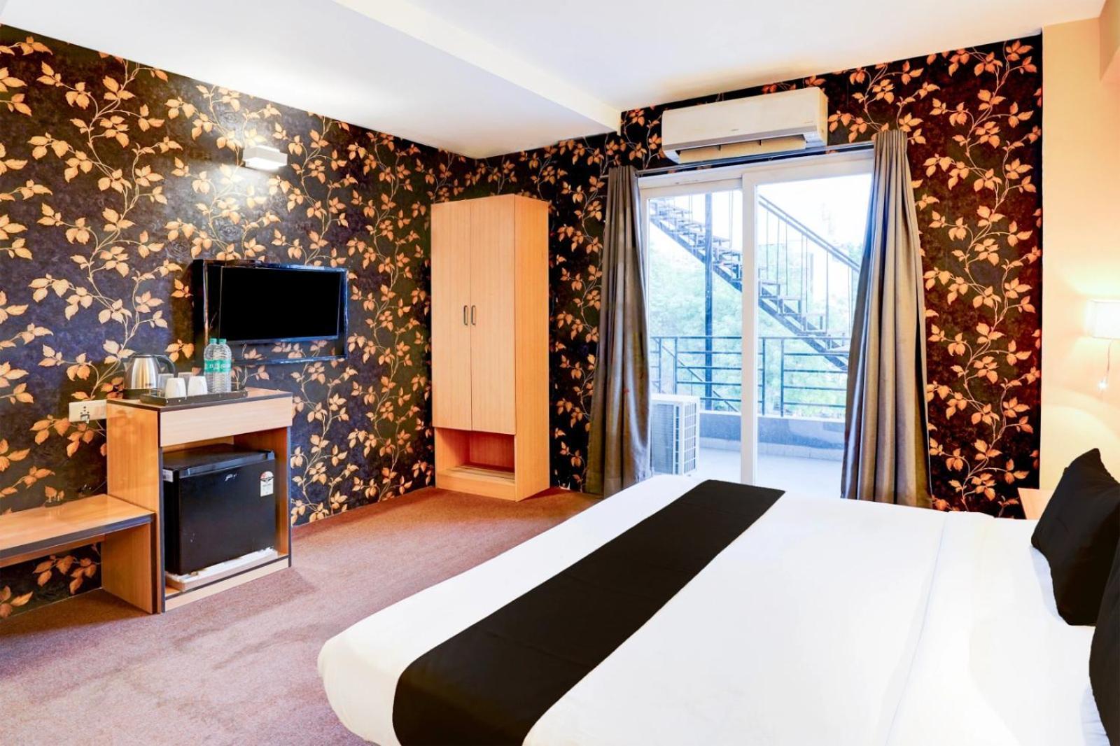 Hotel New Tela Plaza Near Igi Airport Delhi New Delhi